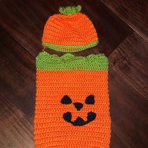 Baby Pumpkin costume 0-3 months